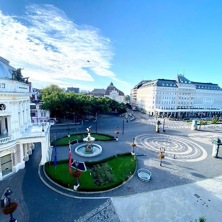 Modern Apartment In Historic City Center Old Town Pressburg Exterior foto